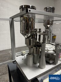 Image of Dott Bonapace In-cap Capsule Filler 08