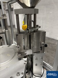 Image of Dott Bonapace In-cap Capsule Filler 12