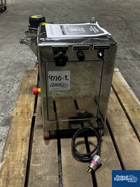 Image of Freund-Vvector TFC-LAB Micro Roller Compactor 03