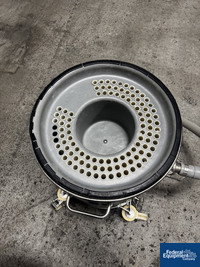 Image of Nilfisk Vacuum, Model CWR-75 SS 06