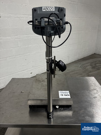 Image of Ohaus Champ II Platform Scale, S/S, 250 lbs 04