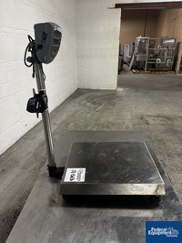 Image of Ohaus Champ II Platform Scale, S/S, 250 lbs 05