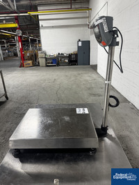 Image of Ohaus Champ II Platform Scale, S/S, 250 lbs 03