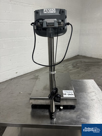 Image of Ohaus Champ II Platform Scale, S/S, 250 lbs 04