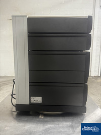 Image of GE AKTA Explorer 100 HPLC 05