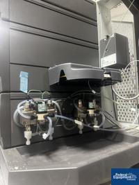 Image of GE AKTA Explorer 100 HPLC 07