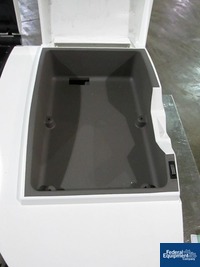 Image of Thermo Electron Visible Spectrophotometer, Evolution 300 BB 07