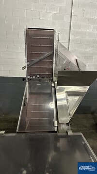 Image of Capmatic Inline Capper, Model Beltstar C 22