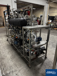 Image of Thar Process Supercritical Fluid Chromatograph, Model SFC-10 07