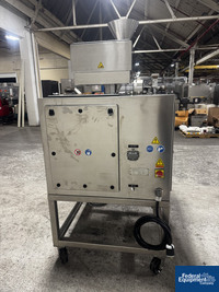 Image of Freund-Vector TFC-220 Pilot Scale Roll Compactor/Granulator 04