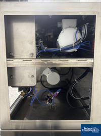 Image of Freund-Vector TFC-220 Pilot Scale Roll Compactor/Granulator 17