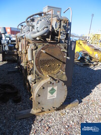 Image of 106 ton carrier chiller, model 30HX106RA-63OKA, water cooled 05