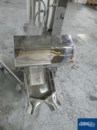 Image of METTLER TOLEDO SAFELINE METAL DETECTOR, MODEL TABLEX 03