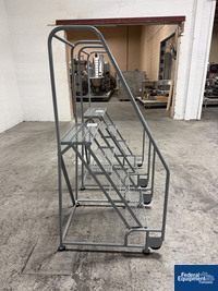 Image of Uline Tilt Roll Stairs, 450# 04