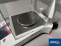 Image of Ohaus Adventurer Balance Scale, model AX423/E 06
