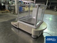 Image of Mettler Toledo PG1003-S Precision Balance 04
