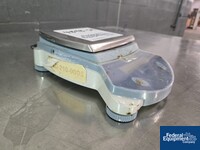 Image of Ohaus Adventurer Lab Scale, Model SL AS1502 04