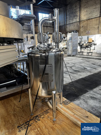 Image of Bausch Advanced Technologies Aseptic IV Bag Filling and Closing Machine, Type 526 25