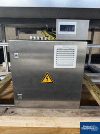 Image of Bausch Advanced Technologies Aseptic IV Bag Filling and Closing Machine, Type 526 61