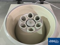 Image of VWR Centrifuge, model Clinical 200 03