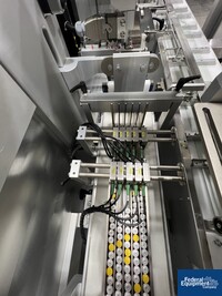 Image of Cariba Vial Cartoner, Model C442 05