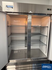 Image of Avantco Stainless Steel Freezer 02
