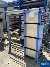 Image of 914 Sq Ft Alfa Laval Plate Heat Exchanger, 316 S/S, 150# 06