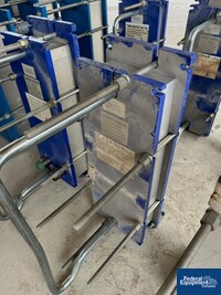 Image of 48 Sq Ft Alfa Laval Plate Heat Exchanger, S/S, 150# 03