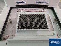 Image of Eppendorf Mastercycler Pro with Vapo.protect 06