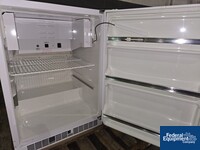 Image of Thermo Scientific Refrigerator,  Model 3724 06
