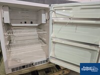 Image of Thermo Scientific Refrigerator, Model 3724 06