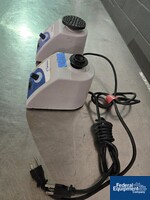 Image of (2) VWR Analog Vortex Mixers, Model VM-3000 05