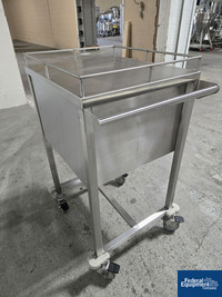 Image of Stainless Steel Change Part Cart, Portable 02