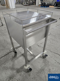 Image of Stainless Steel Change Part Cart, Portable 02