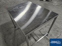 Image of Stainless Steel Desk/Workbench 02