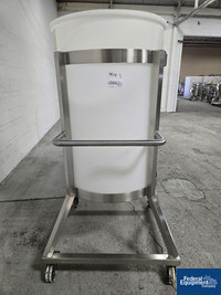 Image of 150 Gal Saint Gobain Norton Plastic Tank, Model 16220-0150 04
