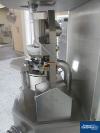 Image of Korsch XL 100 Tablet Press, 10 Station 09