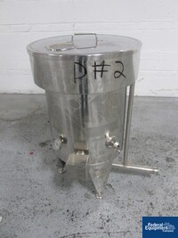 Image of Lytzen Schubert Stopper Washer, Model CW70, S/S 02