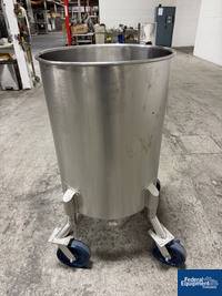 Image of 50 Gal. Stainless Steel Tank 02