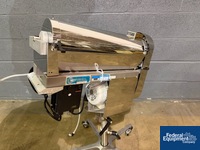 Image of Key International tablet deduster 02