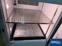 Image of Eppendorf New Brunswick refrigerated, incubator shaker 03