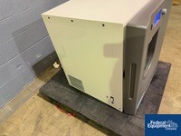 Image of Eppendorf New Brunswick refrigerated, incubator shaker 03