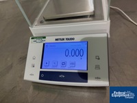 Image of Mettler Toledo Analytical balance 02
