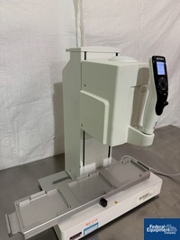 Image of Integra handheld electronic pipette 05