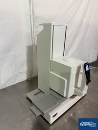 Image of Integra handheld electronic pipette 04