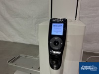 Image of Integra handheld electronic pipette 02