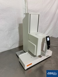Image of Integra handheld electronic pipette 03