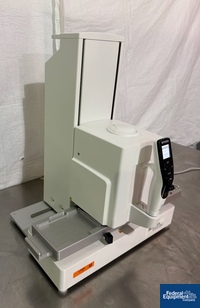 Image of Integra handheld electronic pipette 03