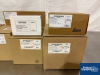 Image of Leica microscope parts 02