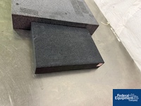 Image of Two balance plates 02